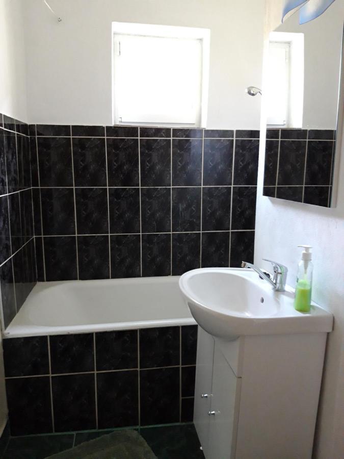 Papp Apartman Sovata Ngoại thất bức ảnh